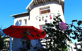 Cottage De Noelle